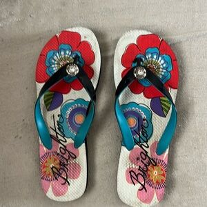 Brighton flip flops size 8